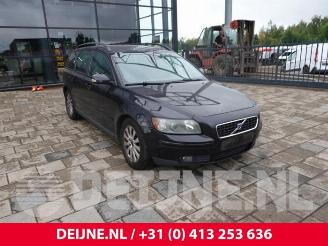 Uttjänta bilar auto Volvo V-50 V50 (MW), Combi, 2003 / 2012 2.4 20V 2004/7
