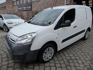 skadebil bedrijf Citroën Berlingo  2019/3