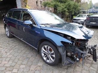 Volkswagen Passat GTE picture 4