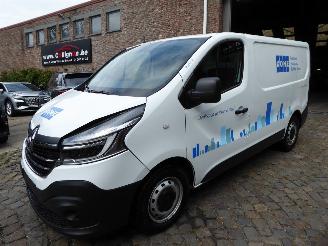 Unfallwagen Renault Trafic Grand Confort 2021/5