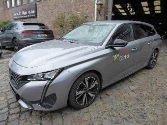 Auto incidentate Peugeot 308 SW Allure 2022/5