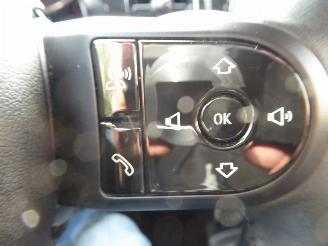 Mini Cooper Essential picture 17