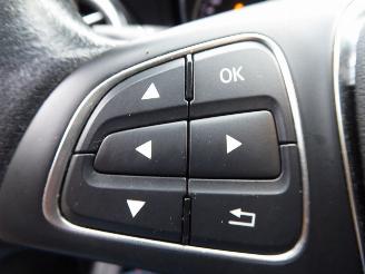 Mercedes GLA 200D picture 17