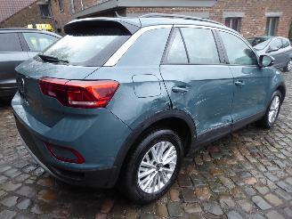 Volkswagen T-Roc Life picture 8