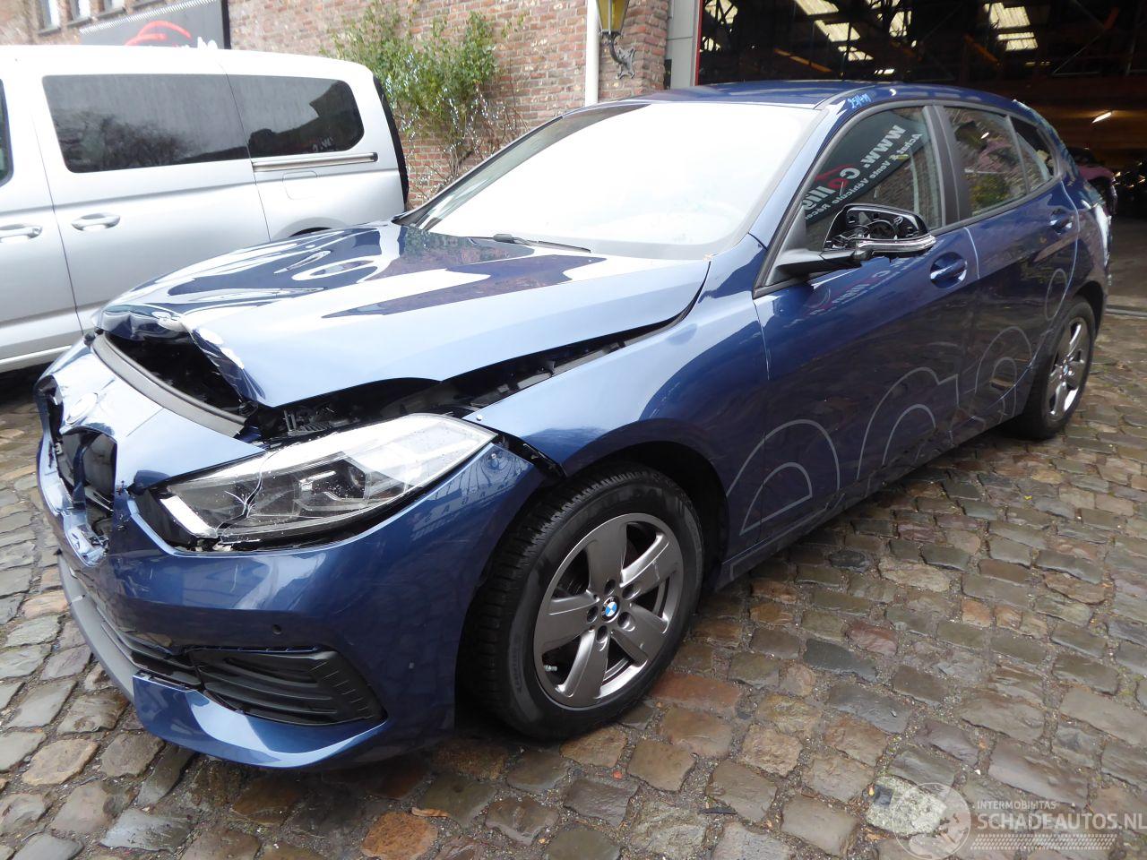 BMW 1-serie 116 d Advantage