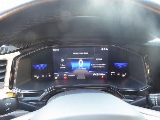 Volkswagen Polo Life picture 12