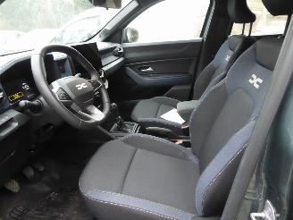 Dacia Duster III ECO-G 100 Expression picture 8