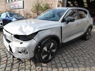 skadebil auto Volvo XC40 Ultimate Recharge Pure Electric 2WD 2023/9