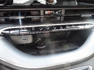 Fiat 500E La Prima picture 19