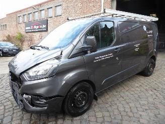 uszkodzony samochody osobowe Ford Transit Custom Kasten 320 L2 Trend 2020/8
