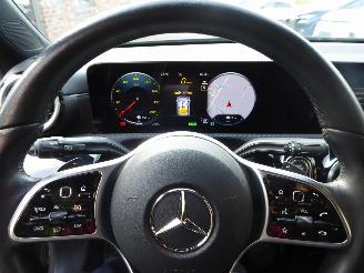 Mercedes A-klasse 250 e Advanced picture 15