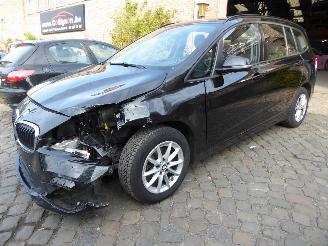uszkodzony samochody osobowe BMW 2-serie 216 d Gran Tourer Advantage 2022/5