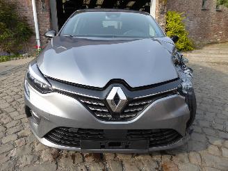 Renault Clio Techno picture 3