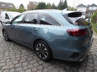 Kia Cee d SW Hybrid PHEV picture 10
