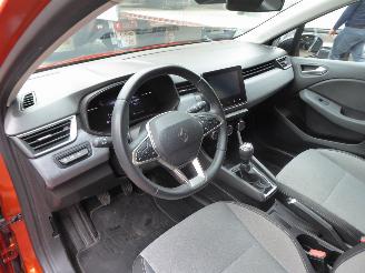 Renault Clio V Evolution picture 14