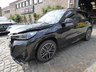 Schadeauto BMW iX1 20 eDrive M Sport 2025/12
