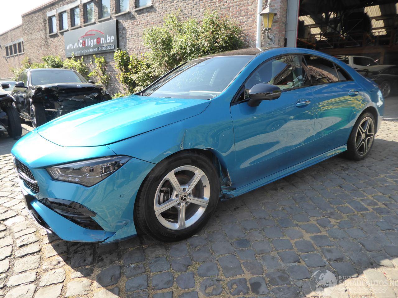 Mercedes Cla-klasse 180 AMG Line