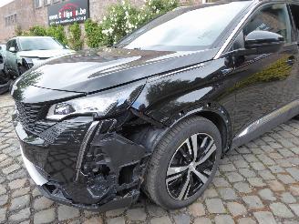 Peugeot 3008 Hybrid 225 GT picture 2