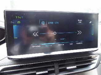 Peugeot 3008 Hybrid 225 GT picture 27