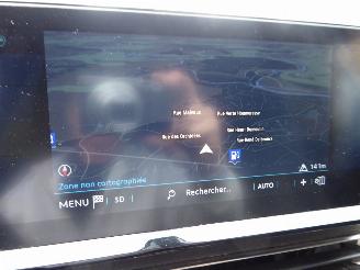 Peugeot 3008 Hybrid 225 GT picture 28