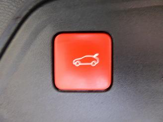 Peugeot 3008 Hybrid 225 GT picture 11