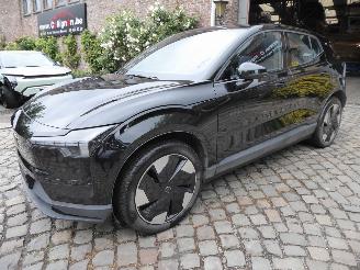 Unfallwagen Volvo EX30 Plus 2WD Pure Electric 2024/7