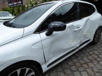 Renault Clio Techno picture 2