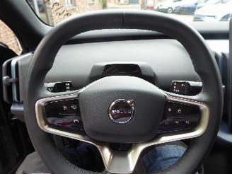 Volvo EX30 Core 2WD Pure Electric picture 15