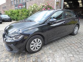 skadebil auto Volkswagen Polo Life 2022/2
