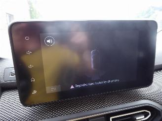 Dacia Sandero Expression picture 22