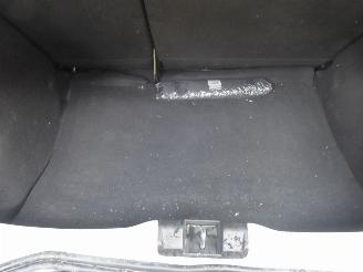 Dacia Sandero Expression picture 9