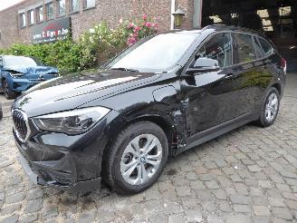 skadebil auto BMW X1 xDrive 25 e Advantage 2021/5