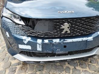 Peugeot 5008 Active Pack picture 3