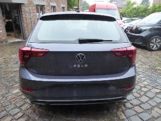 Volkswagen Polo VI Life picture 8