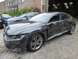 Coche accidentado Volkswagen Arteon R Line 2022/5