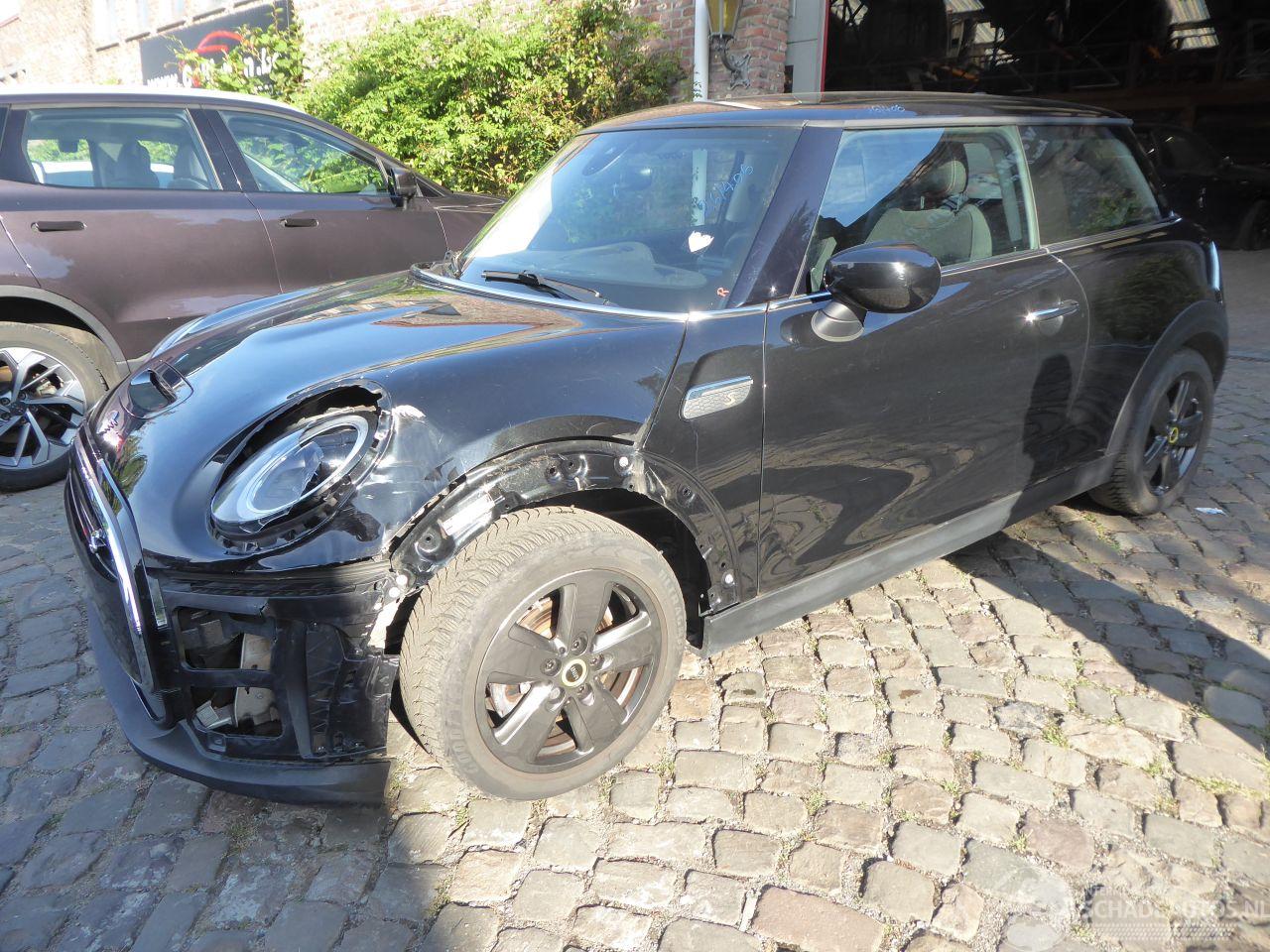 Mini Cooper SE Mini 3-trg. Cooper SE Essential Trim