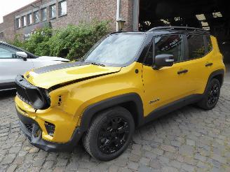 Schadeauto Jeep Renegade North Star Mild-Hybrid FWD 2025/5
