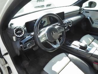 Mercedes Cla-klasse 180 d Limousine Pack AMG picture 10