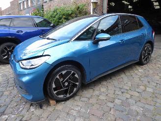 Damaged car Volkswagen ID.3 Pro 170 kW 2025/2