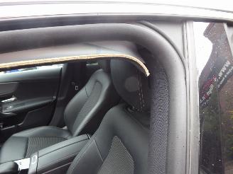 Mercedes Cla-klasse Shooting Brake CLA 250 e picture 12