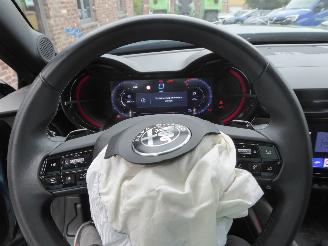 Alfa Romeo Junior Ibrida 1.2 VGT 48V-Hybrid 100 kW picture 12