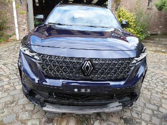 Renault Espace VI Iconic E-Tech Hybrid picture 3