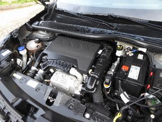 Peugeot 2008 Allure picture 22