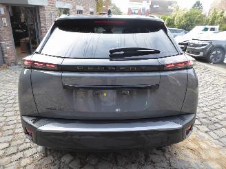 Peugeot 2008 Allure picture 7