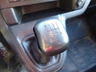 Peugeot Traveller active picture 20