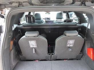 Peugeot 5008 GT picture 11