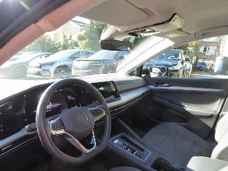 Volkswagen Golf VIII Lim. Life eTSI picture 15