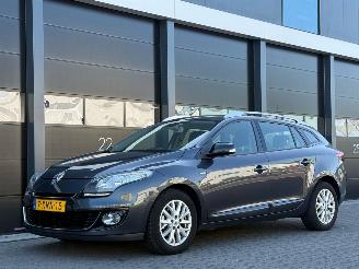 Gebrauchtwagen PKW Renault Mégane 1.5 DCI Bose 2013/7
