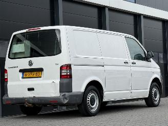 Volkswagen Transporter 2.0 TDI Airco picture 4