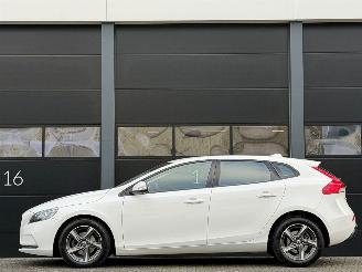 Volvo V-40 2.0 D2 Navi Clima PDC picture 6